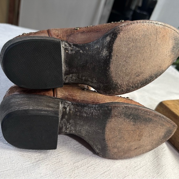 Brown Embroidered Women’s Cavender’s Cowboy Boots with Studs Size 7 B - Picture 14 of 14